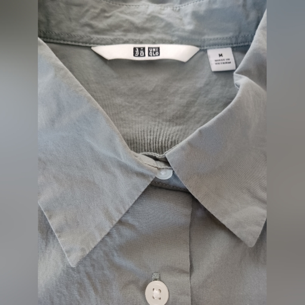 Uniqlo Oversized Extra Fine Cotton Button Down Shirt - Picture 4 of 9